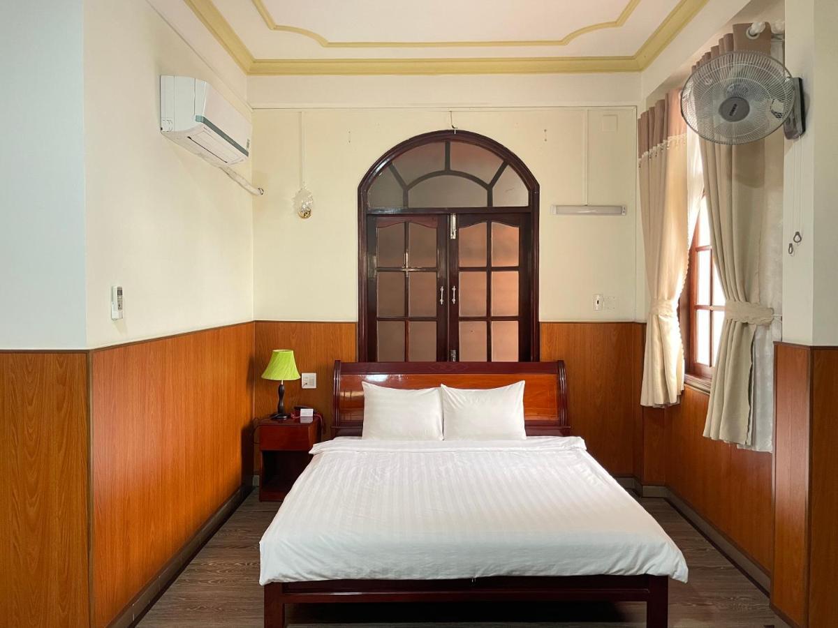Hotel Khach San Mekong Star Vĩnh Long Exterior foto
